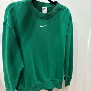 Nike Women's Classic Green Crew Neck Sweater